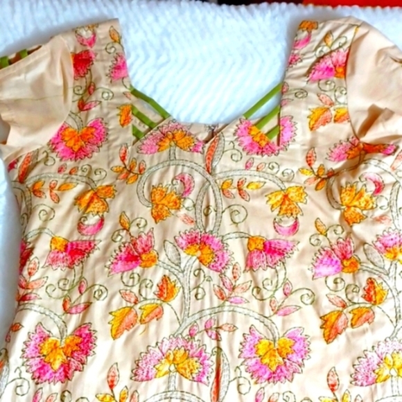 Womans Vintage Hand Made  Silk Asian  Style 60,s  Embroidery Dress S - Picture 4 of 10